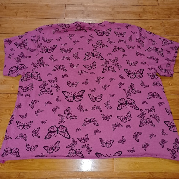 Plus size Cropped top wild and free - Picture 2 of 4